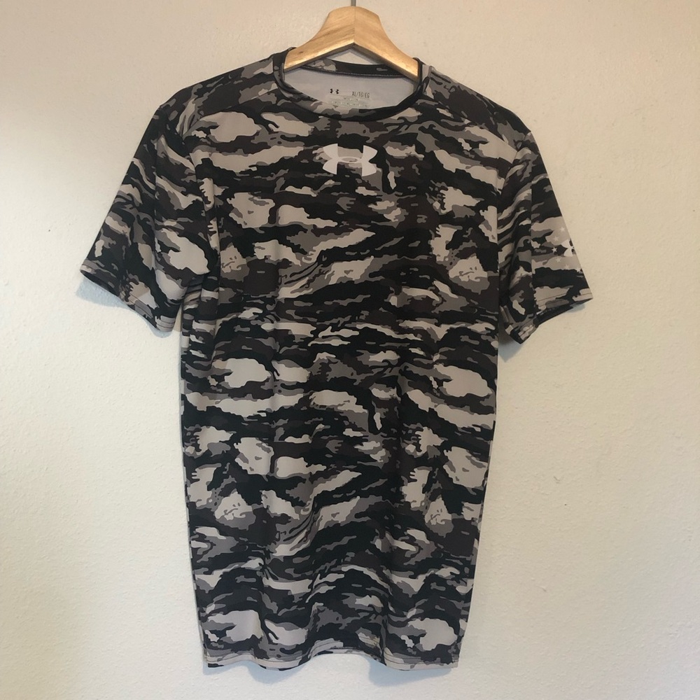 Under Armour black and grey camo compression t-shirt